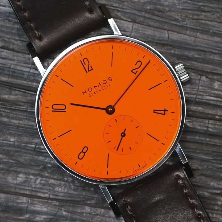Tangente Capri watch