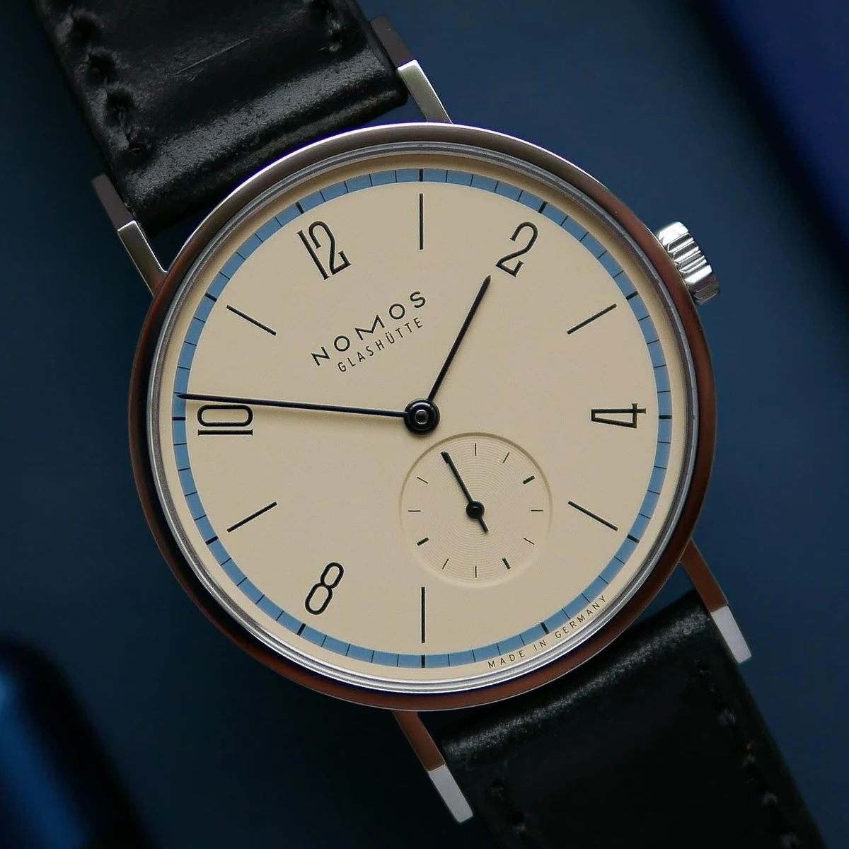 NOMOS Tangente 38 A Century of Bauhaus Blue, front view