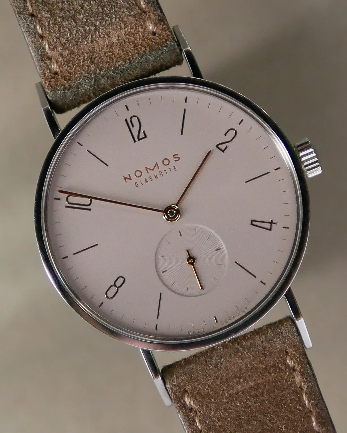 NOMOS Tangente Erika, front view