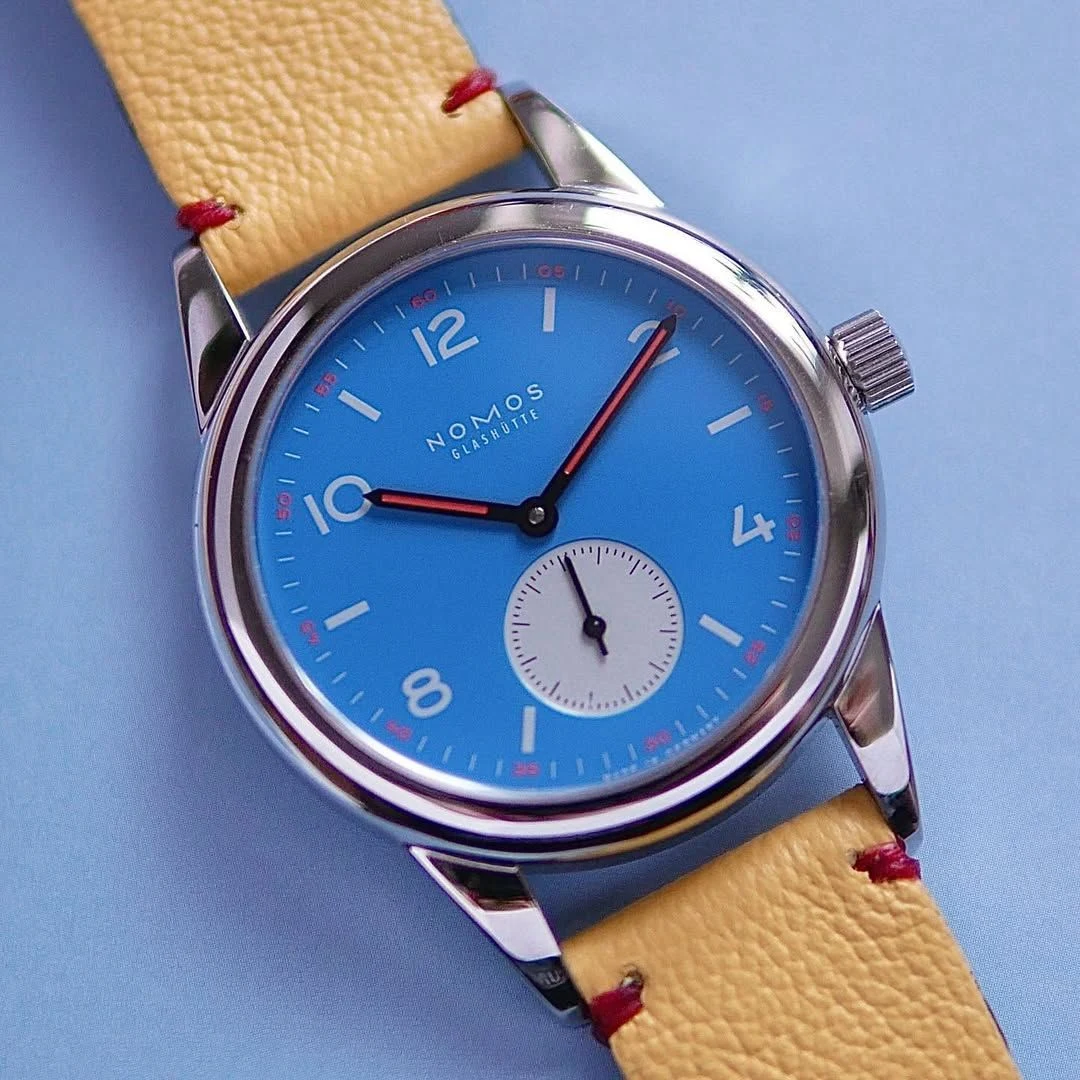 NOMOS Club Hans, front view