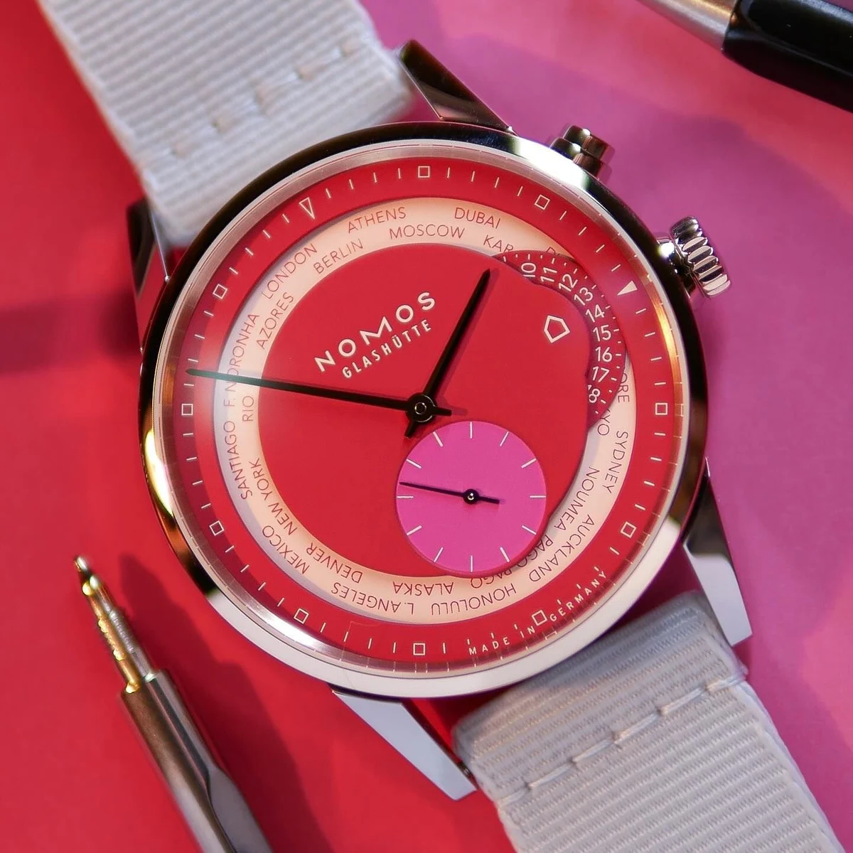 NOMOS Zürich Worldtimer Sambal, front view