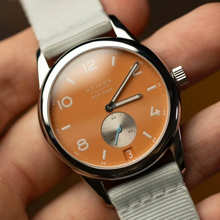 Club 38 Date Sienna watch