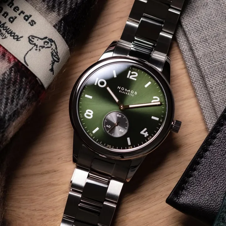 Club Sport Green watch