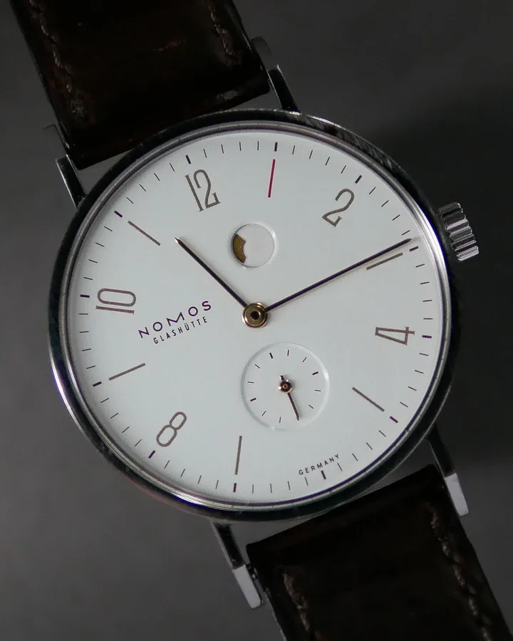 Tangente Power Reserve Threec Bandai watch
