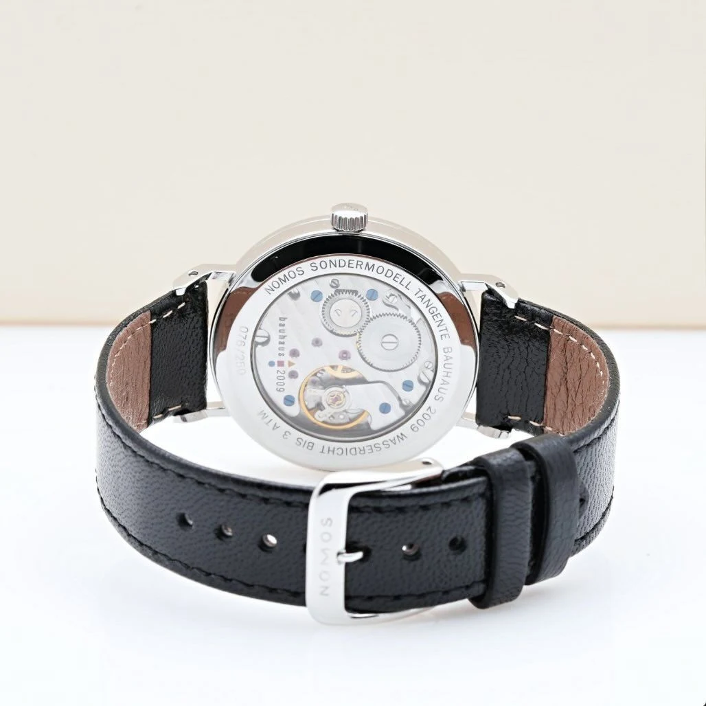 Caseback of the Tangente Bauhaus