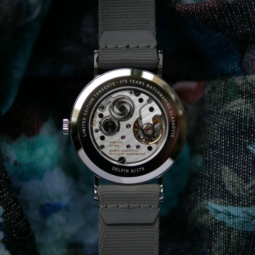 Caseback of the Tangente 38 Date Delfin
