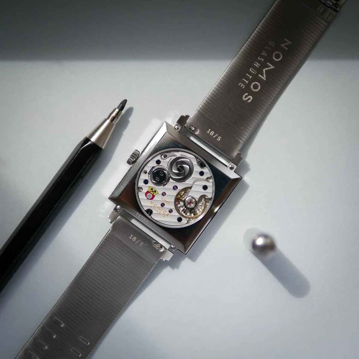 Caseback of the Tetra Glashütte