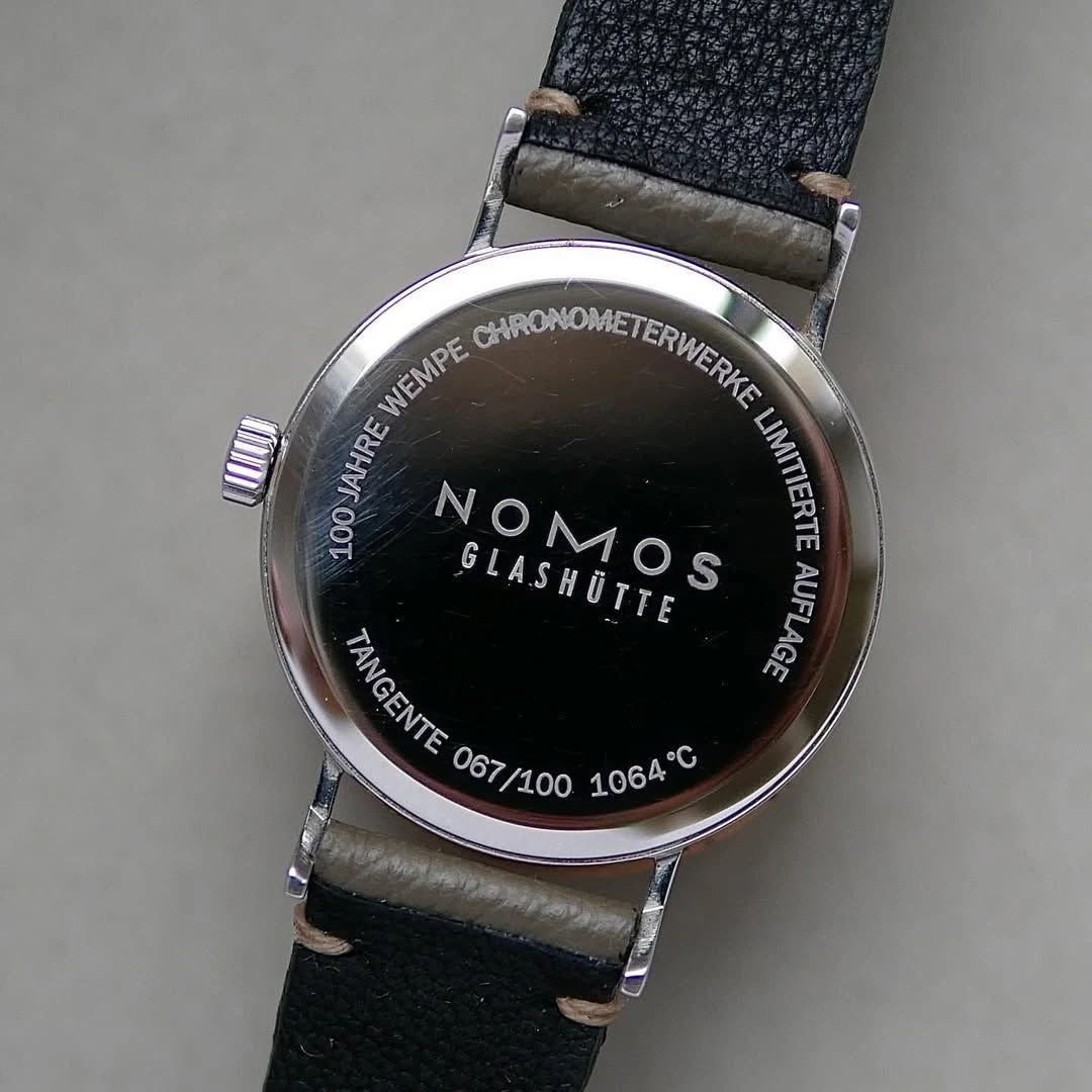 Caseback of the Tangente Nissing 1064ºC