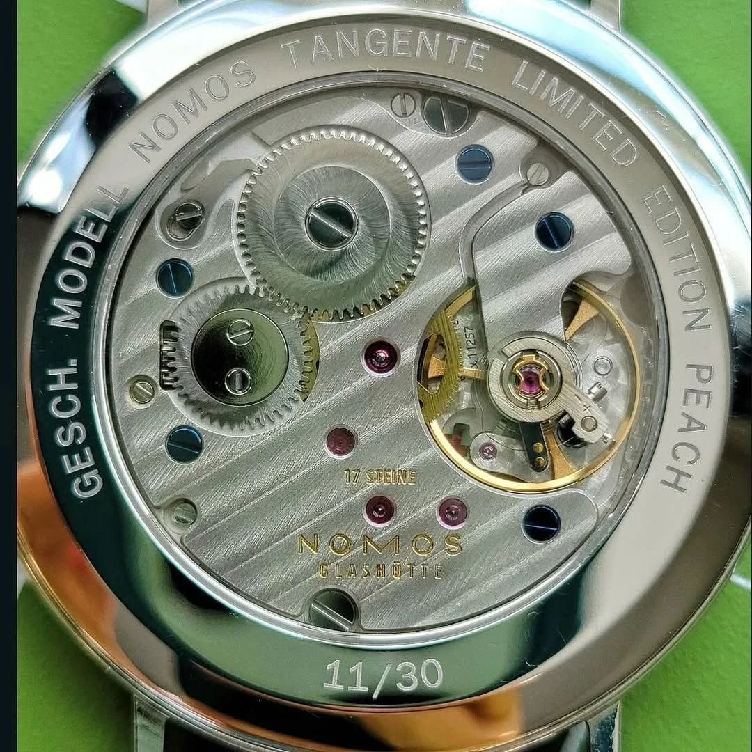 Caseback of the Tangente Color Peach