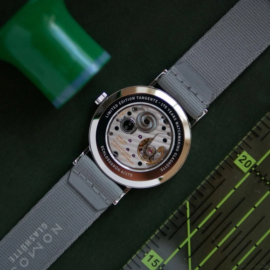 Caseback of the Tangente 38 Date Schlossgrün