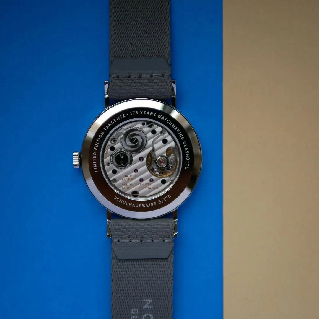Caseback of the Tangente 38 Date Schulhausweiß
