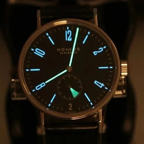 Detail view of the Tangomat Date 100 Years Oeding-Erdel