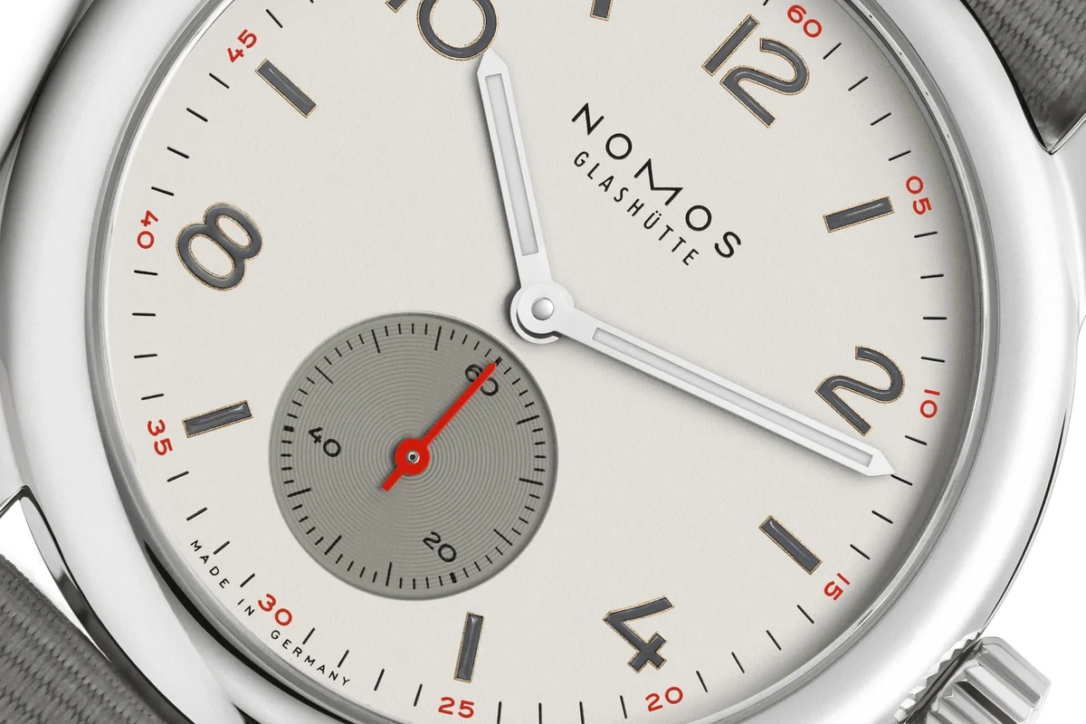 Dial of the Watch Club 36
