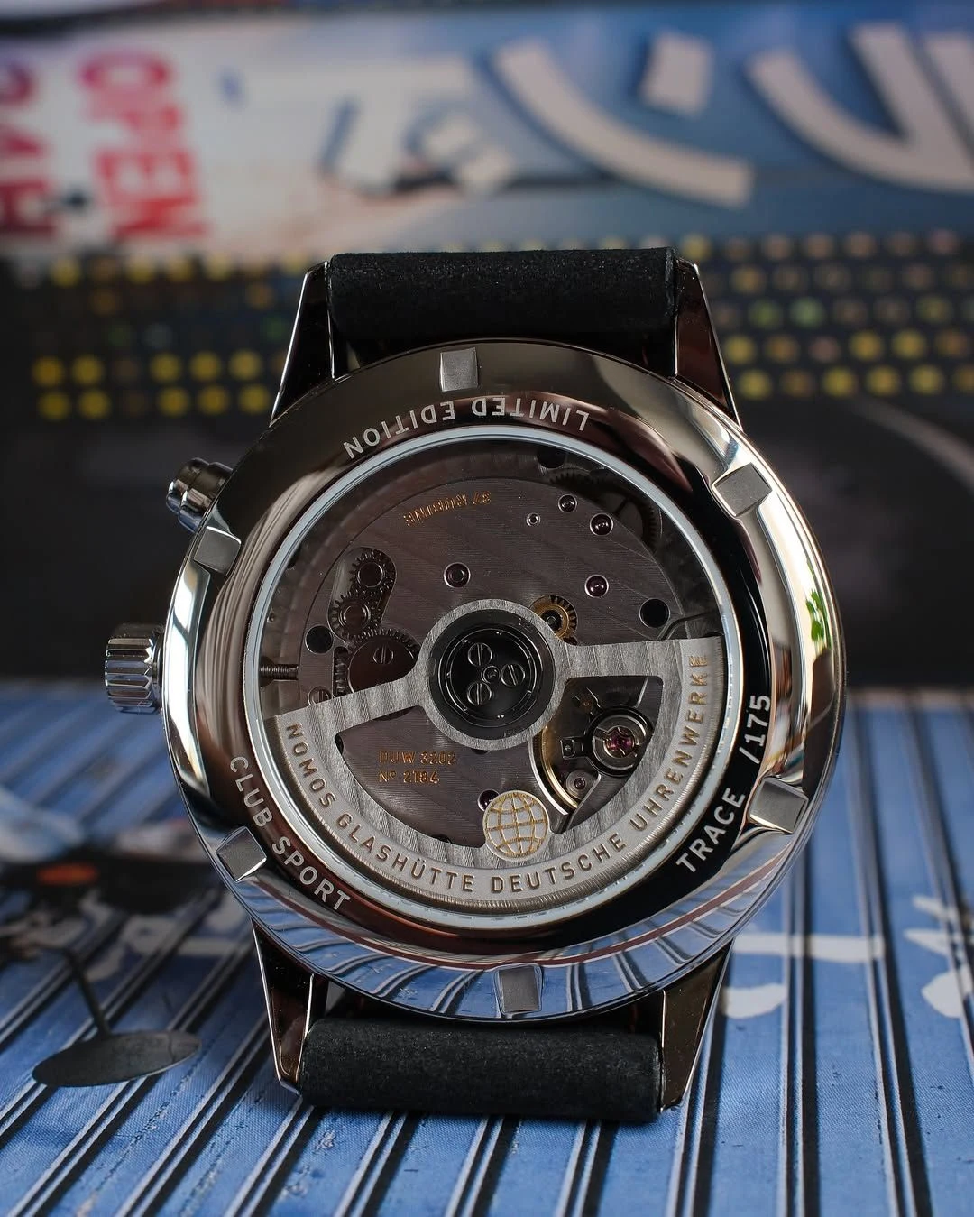 Caseback of the Club Sport neomatik Worldtimer Trace