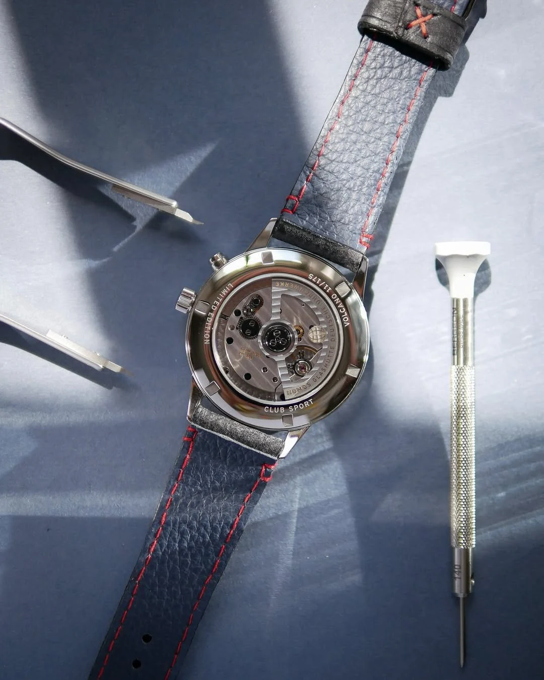 Caseback of the Club Sport neomatik Worldtimer Volcano