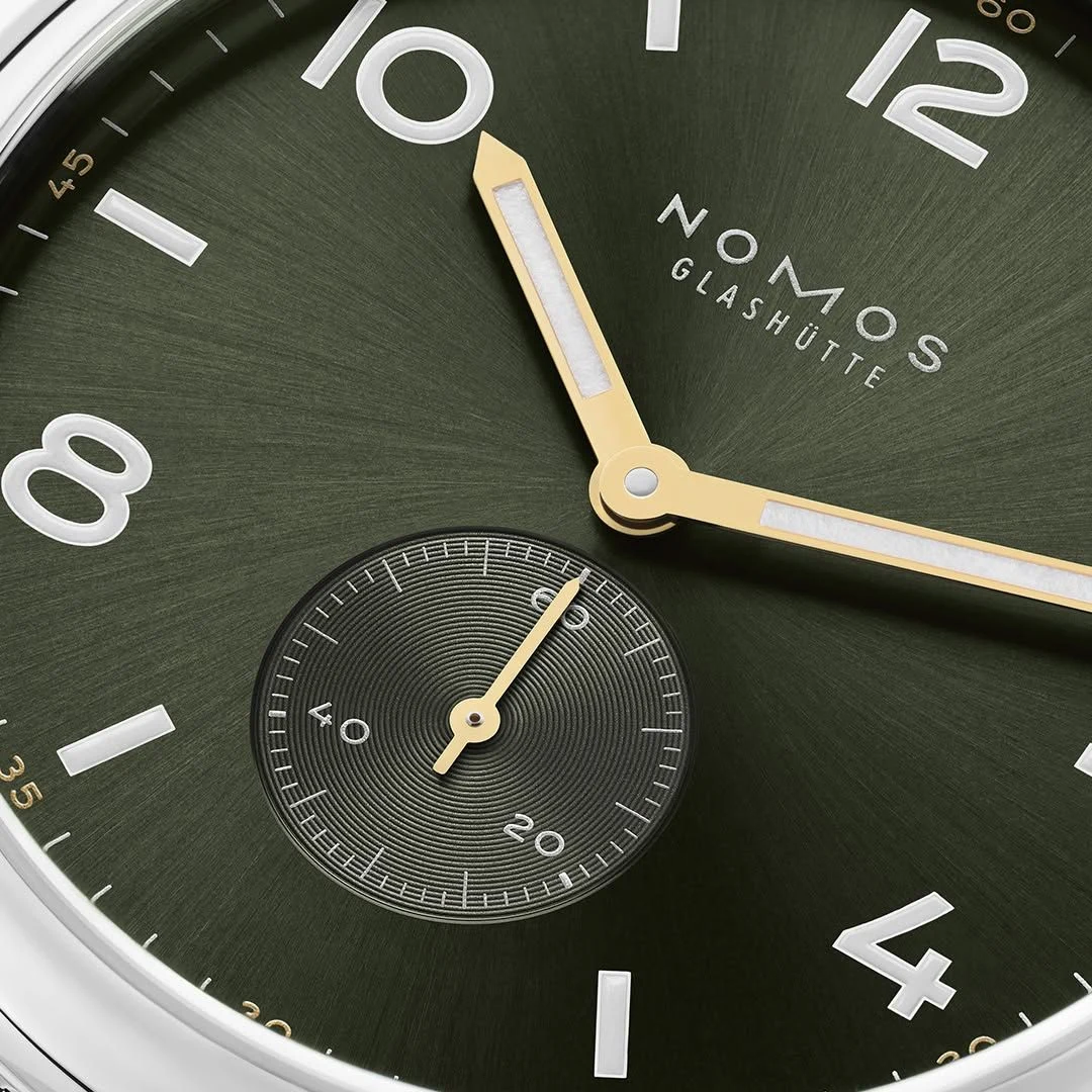 Dial of the Club Sport Green