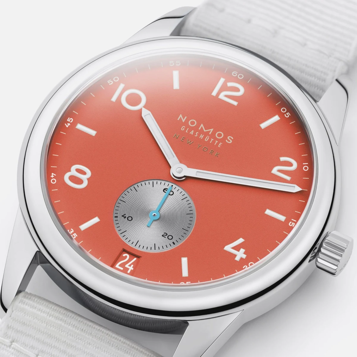 Dial of the Club 38 Date Terracotta
